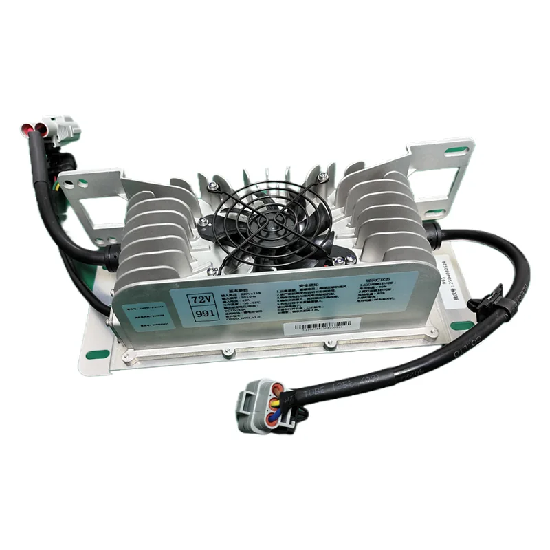 900W høyeffektiv lader om bord